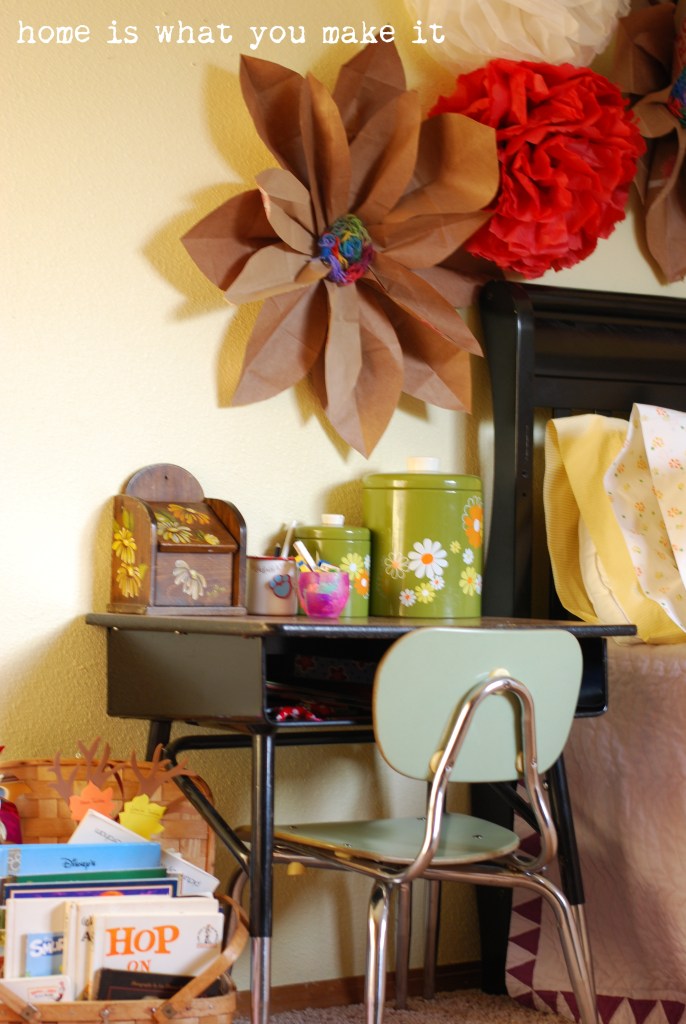 home made lovely - lorelai's room 1