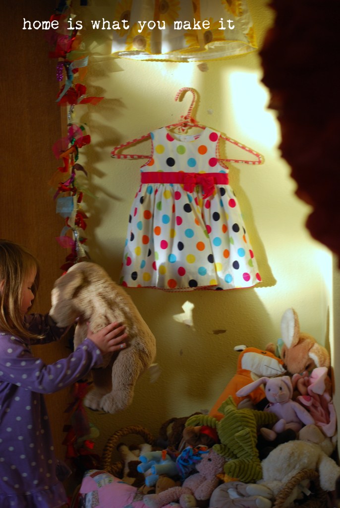 home made lovely - lorelai's room 11