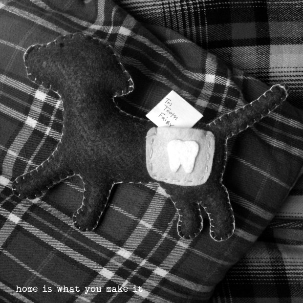 tooth pillow and note