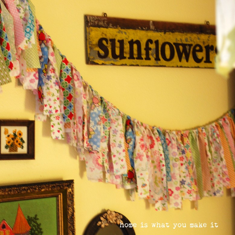 home made lovely - lorelai's room 10