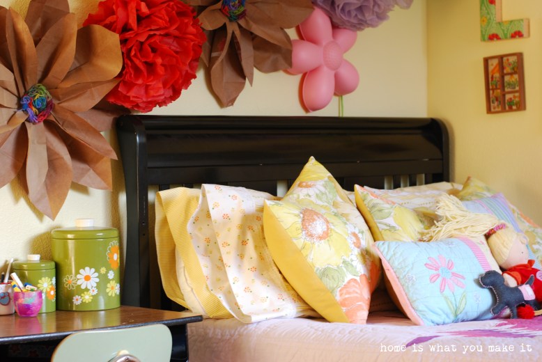 home made lovely - lorelai's room 3